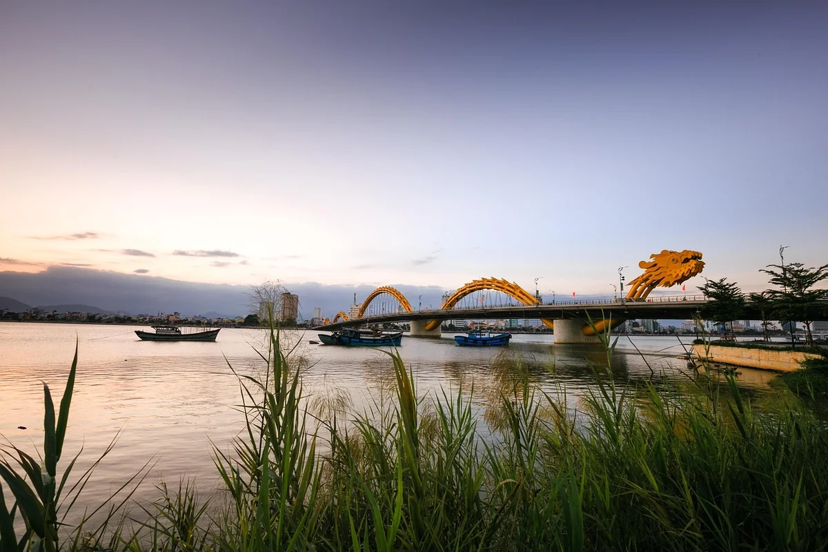 Tracer et poser la première lame : la fondation