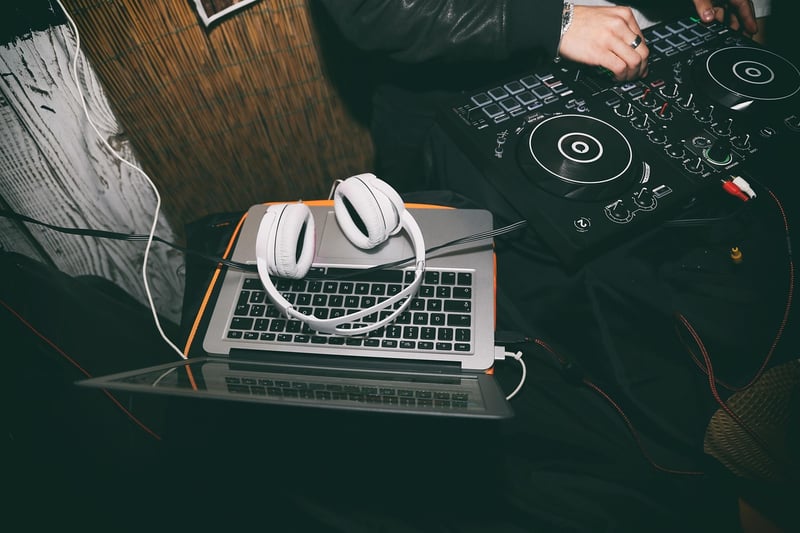 Comment optimiser son environnement audio pour le développement et la production informatique